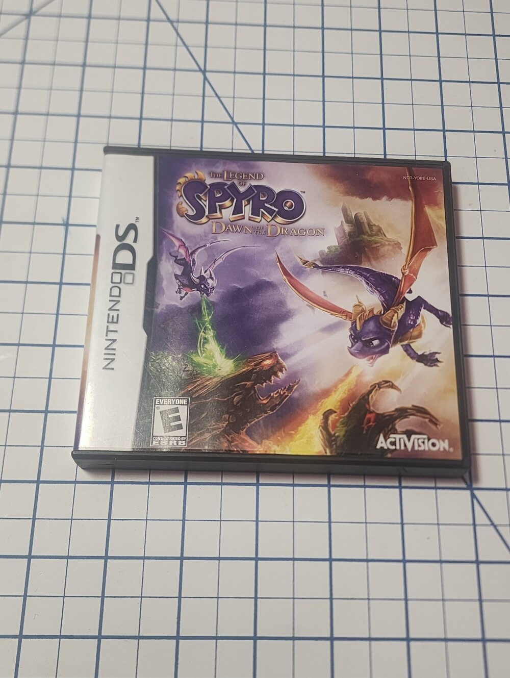2/40$ Spyro: Dawn of the Dragon (Nintendo DS)